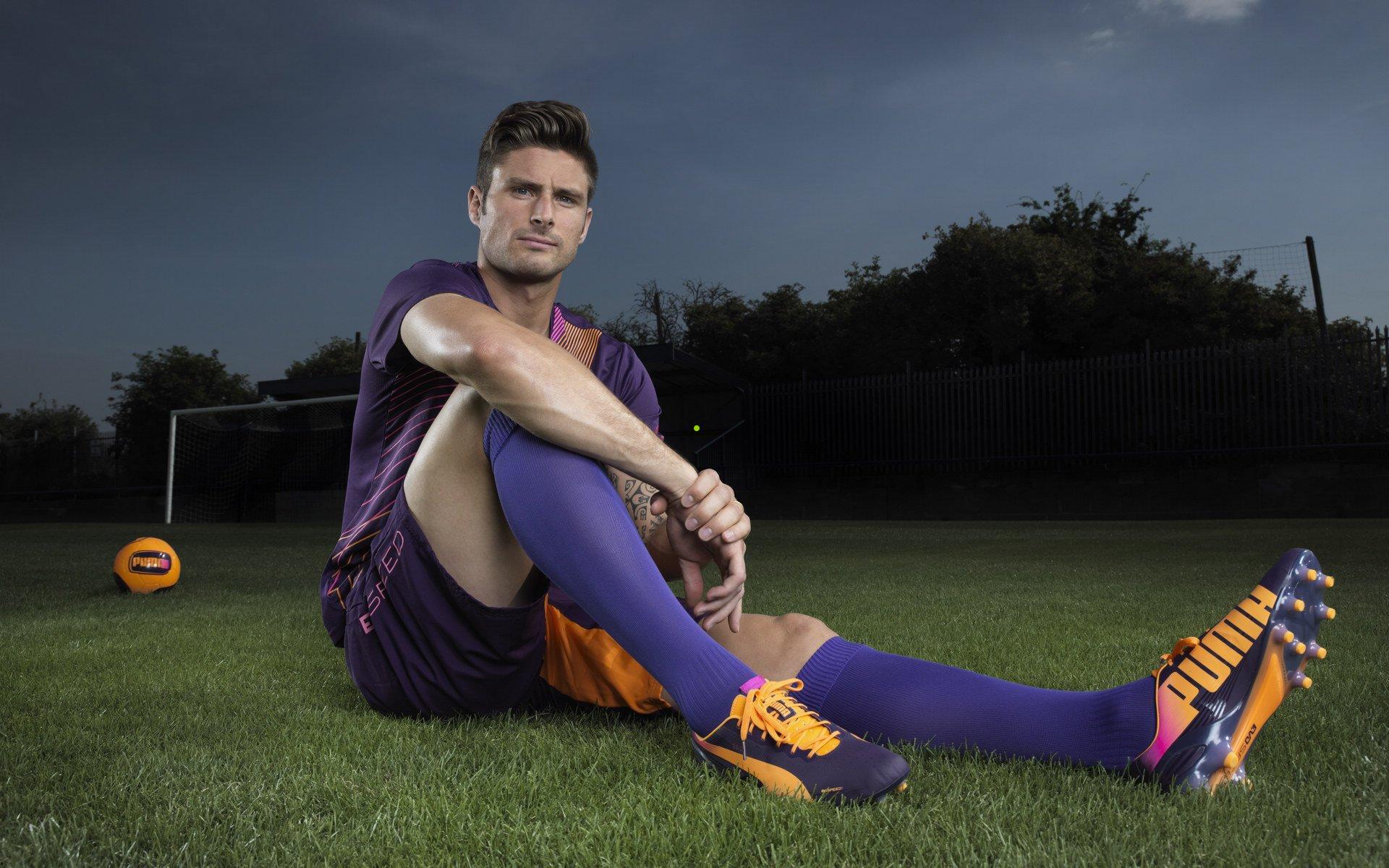 中超联赛，法比奥梅开二度张稀哲献关键球 北京国安客场5-1大胜沧州雄狮